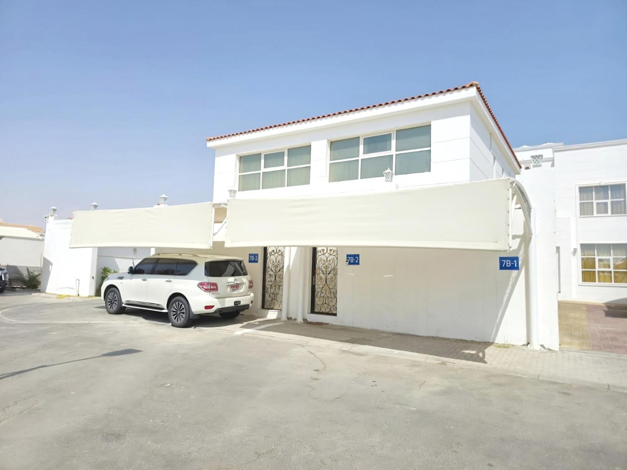 Lux Khibeesi Moods 3br Villa Al Ain