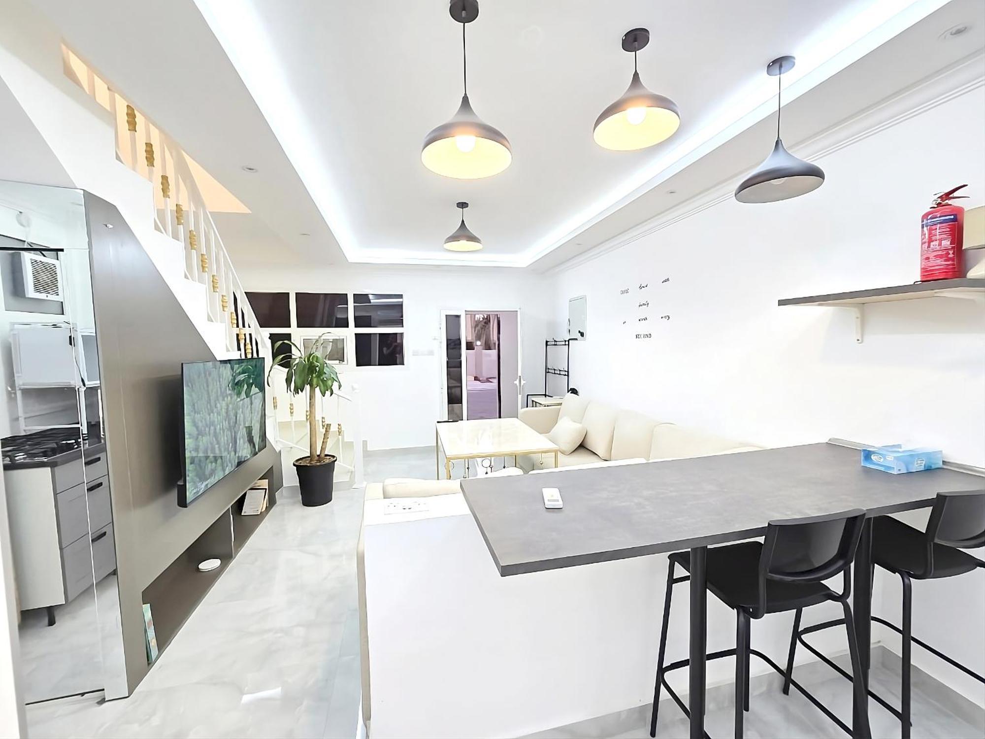 Lux Khibeesi Moods 3br Villa *