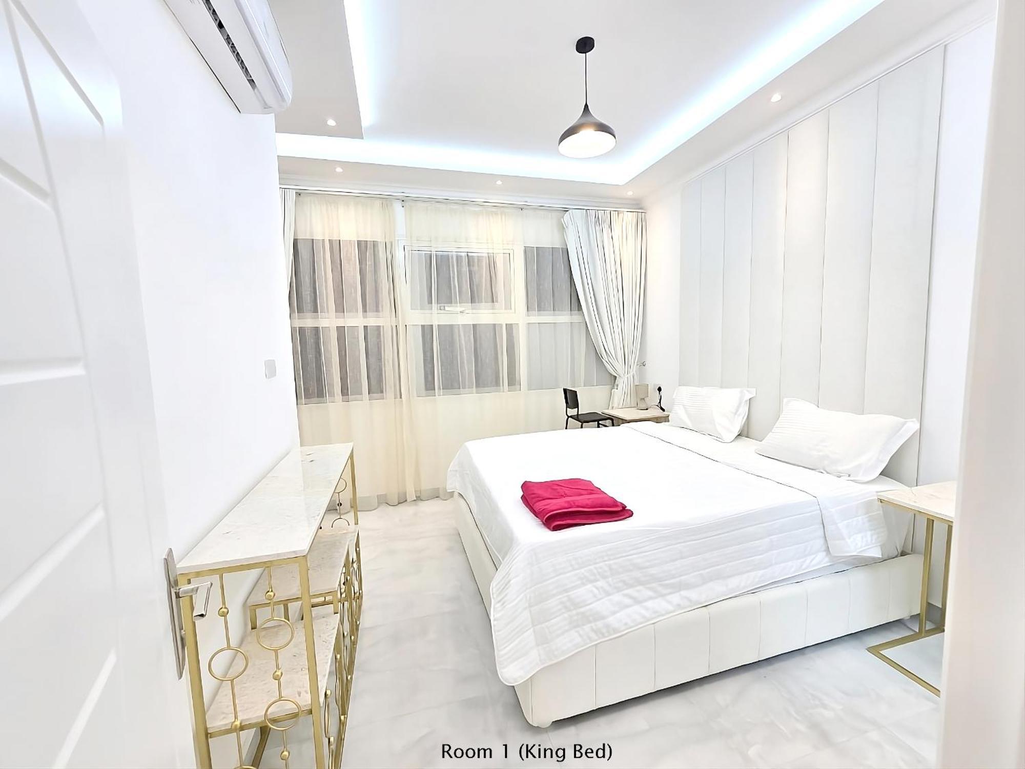Villa Lux Khibeesi Moods 3br *